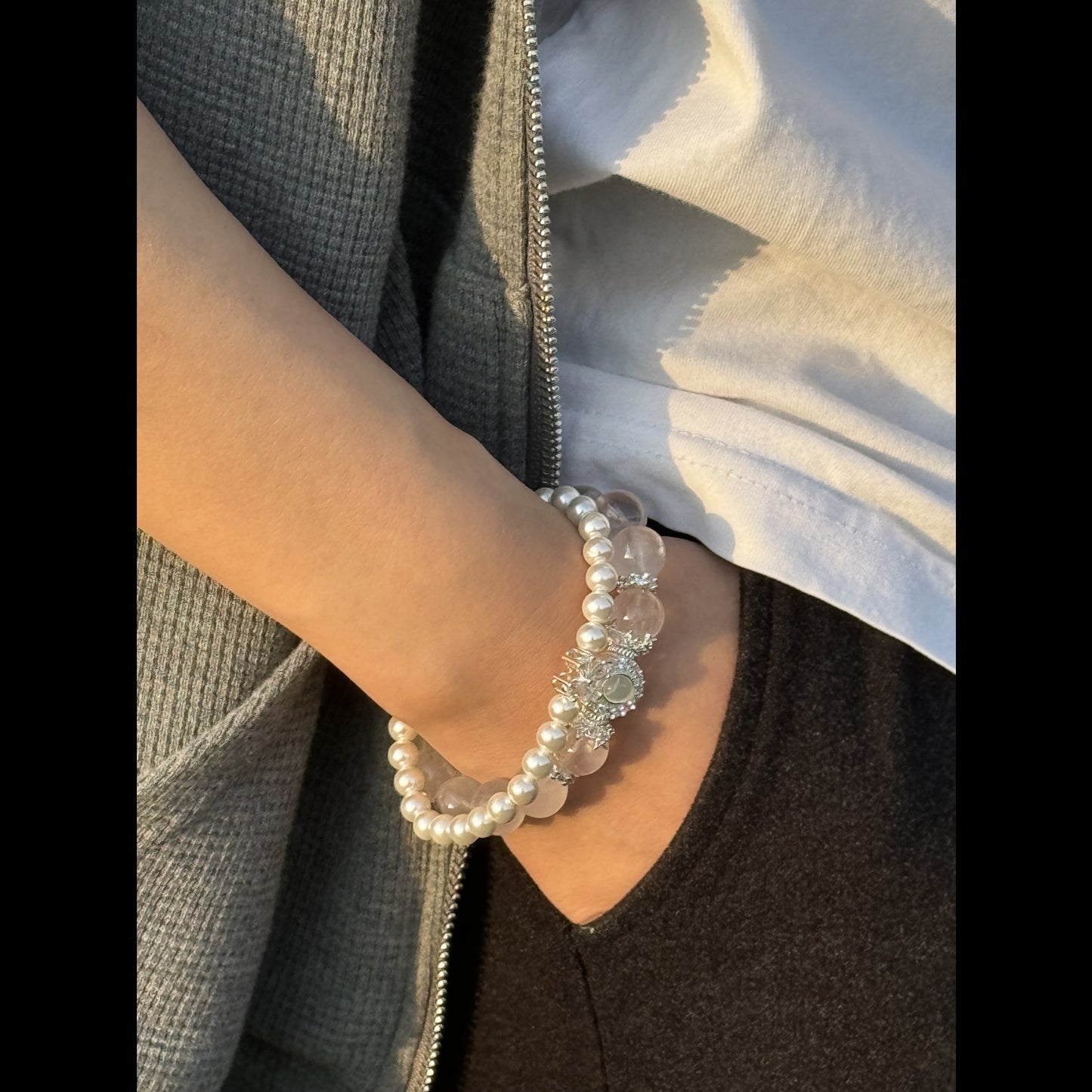 Encounter the charming power of companionship-Limited edition crystal bracelet
